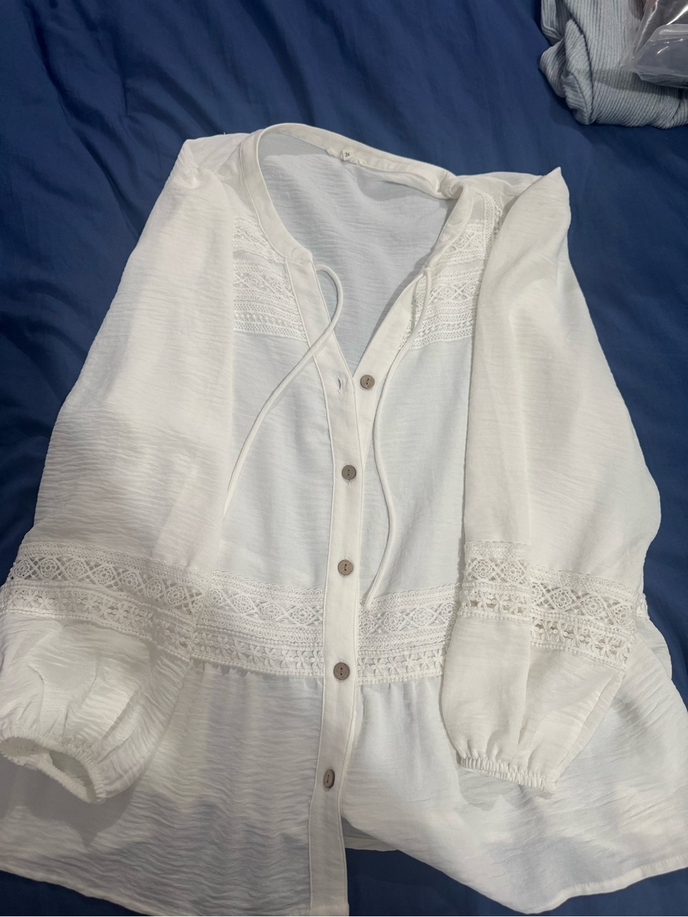 Women’s White Button-Front Boho Blouse